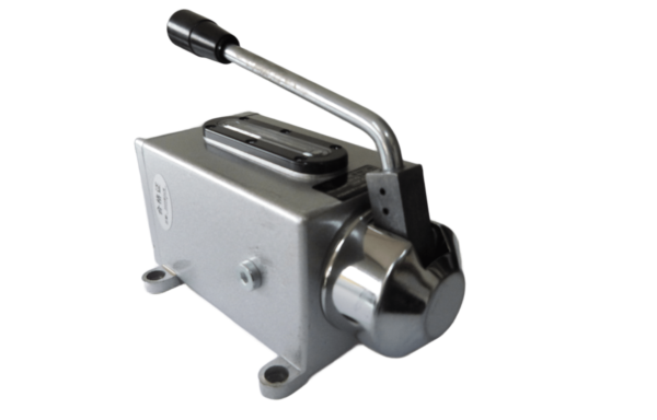 RESERVATÓRIO DE OLÉO PARA LUBRIFICAÇÃO